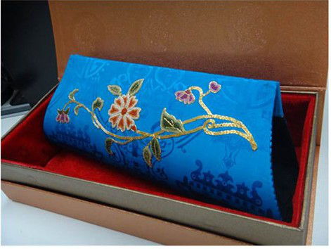 鼎盛絲綢緣何升級(jí)為“東方奢侈禮品”？