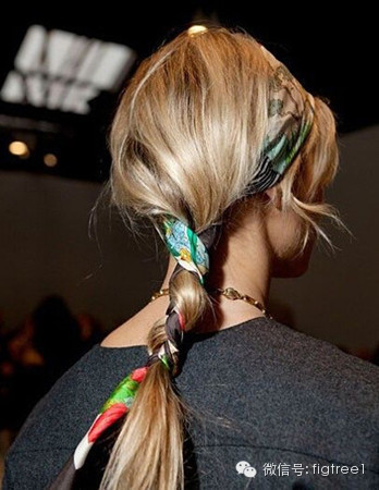 絲巾的“另類玩法”可以玩得醬紫酷??！